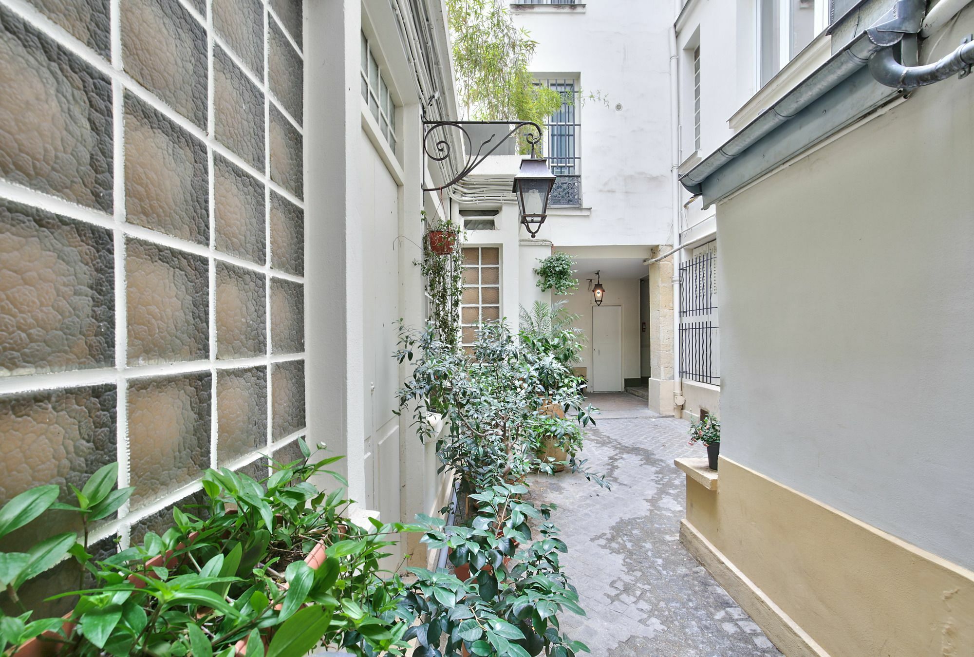 70 - Authentic Parisian Flat Exterior foto
